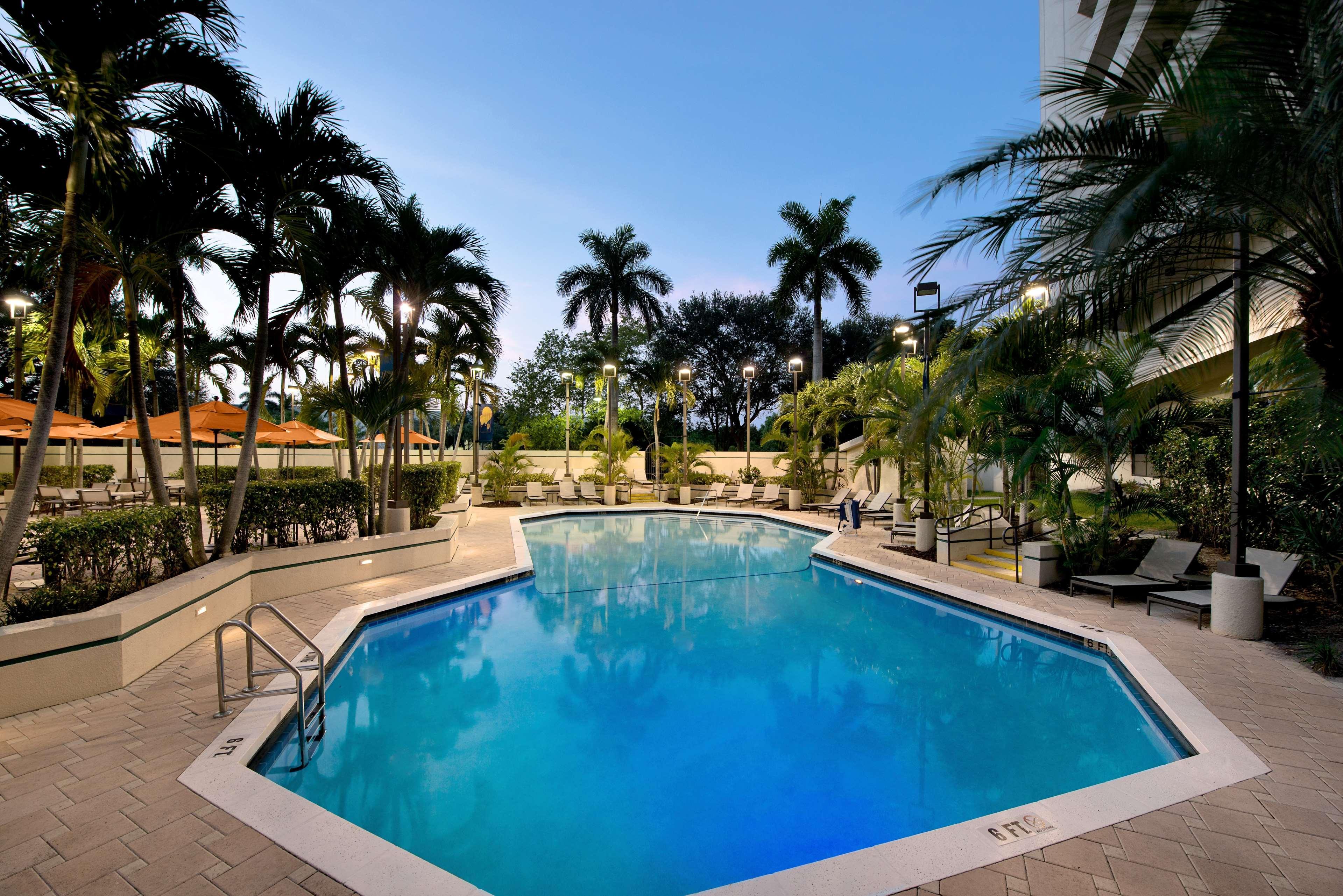 Embassy Suites Boca Ratón Exterior foto