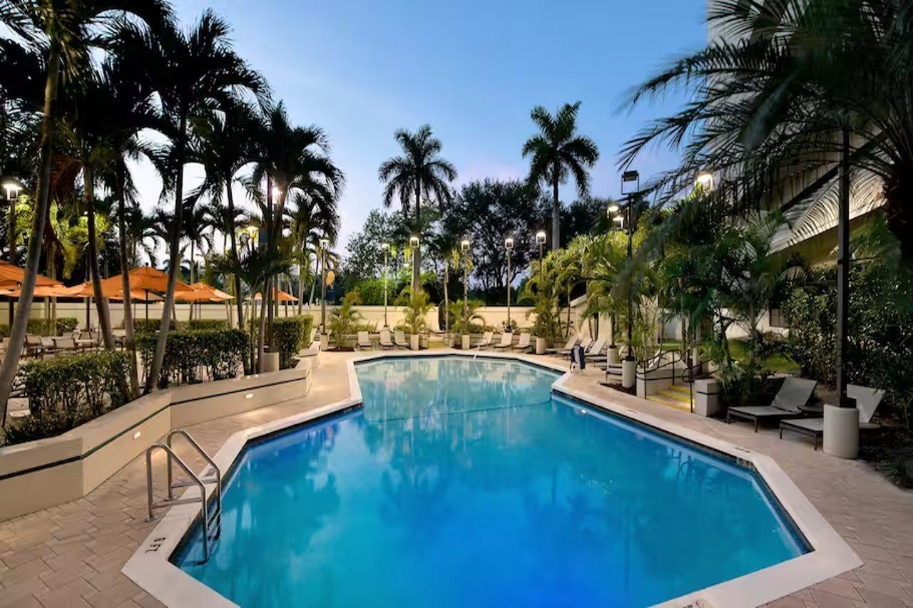 Embassy Suites Boca Ratón Exterior foto